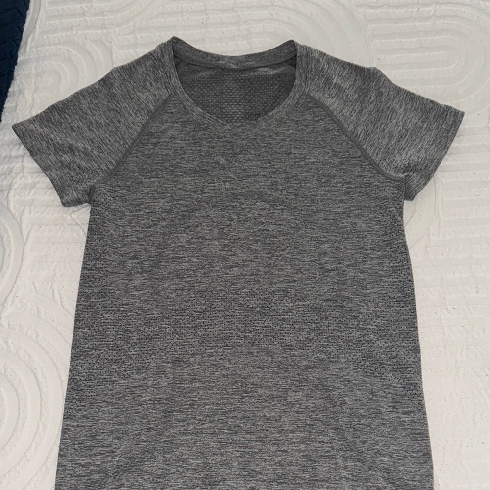 Swiftly Tech short sleeve 2.0 grey size: 4
